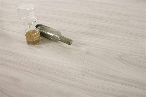 Ламинат MostFloor High Glossy 11911 Дуб жемчужный